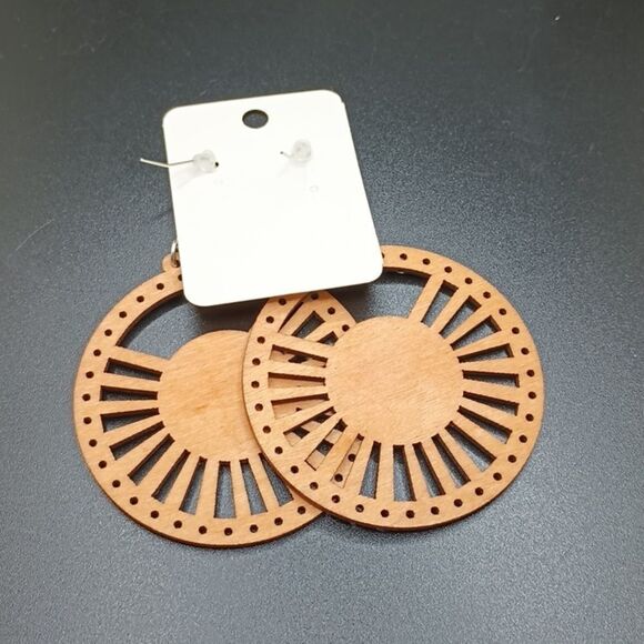 BOHO wood carved sunshine Mountain landscape earrings - Picture 2 of 4